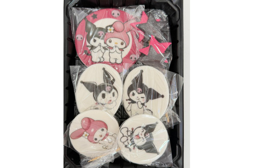 Cukrová dekorácia ,,Kuromi"